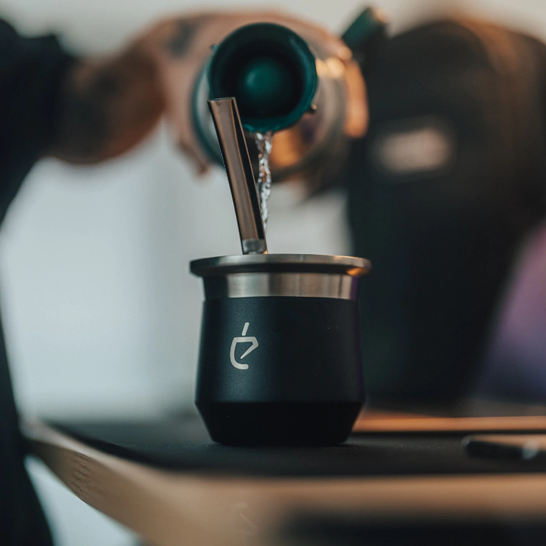 Un Mate Re Black + Bombilla Plana 3