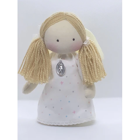 Ángelita con dije protector/ Disponible en Tienda