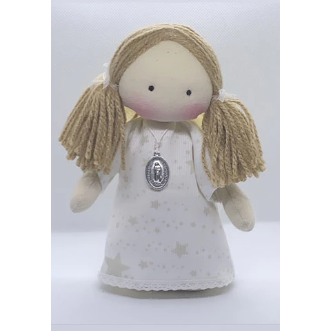 Ángelita con dije protector/ Disponible en Tienda