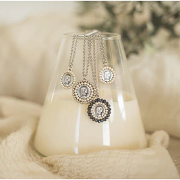 Conjunto Medalla Virgen Niña