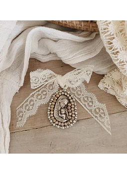 Cunero Madona con niño