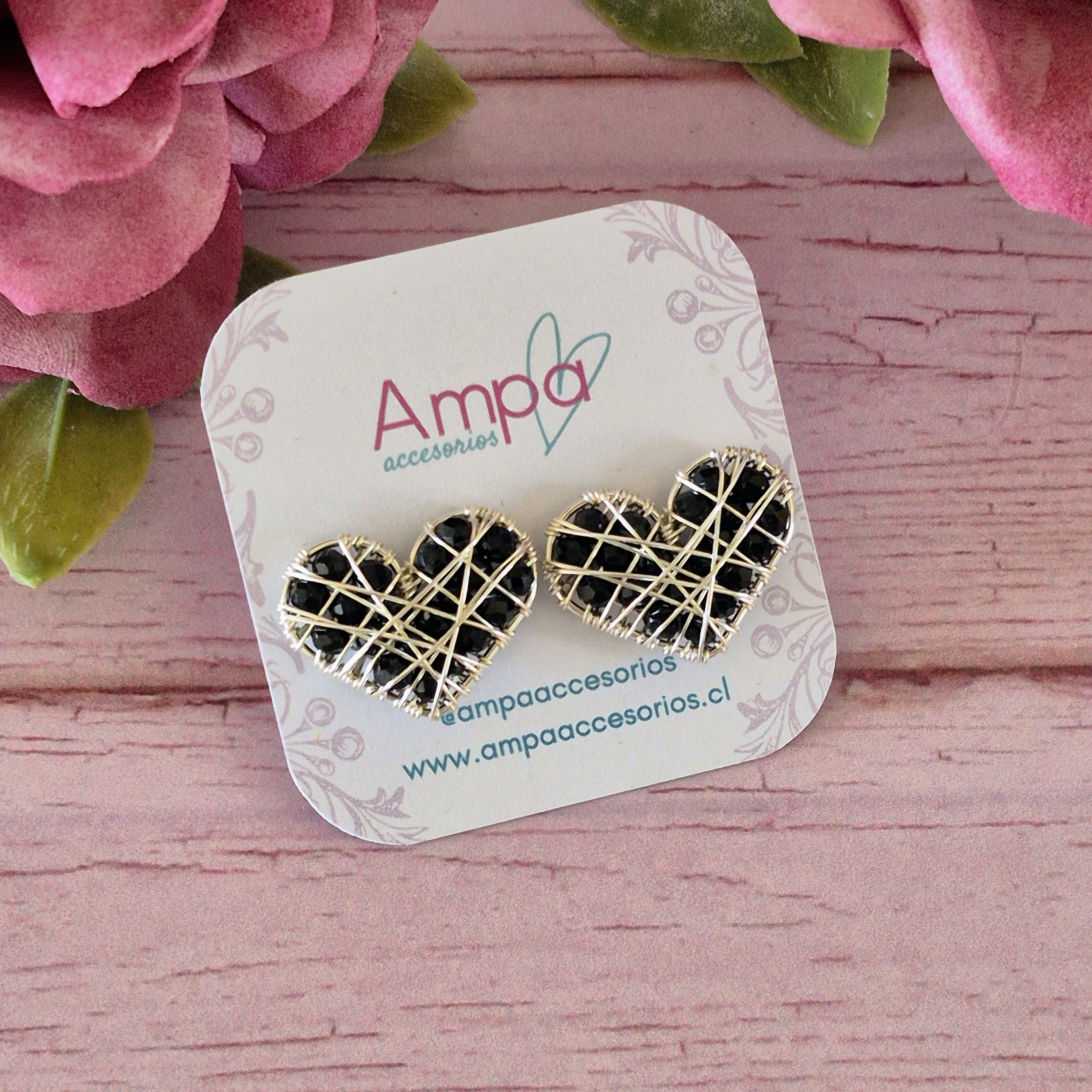 Pin Corazón Negro Plateado