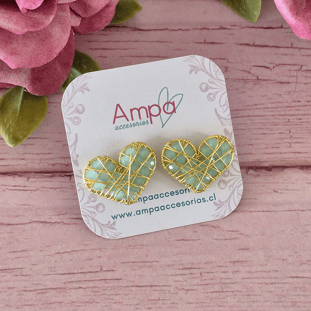 Pin Corazón Celeste Pastel Dorado