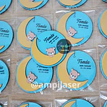 Recuerdo iman baby shower oso fondo a color desde 12 unidades