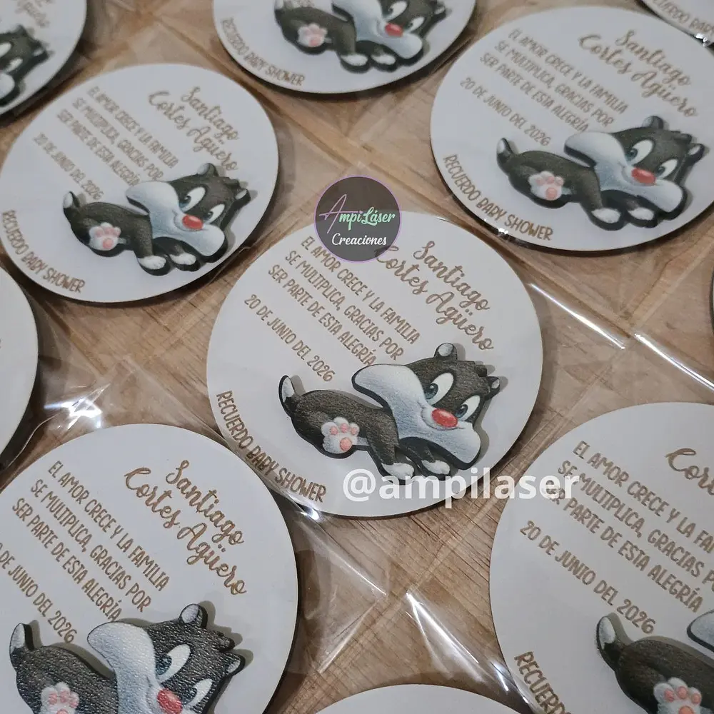 Recuerdo iman baby shower Looney Tunes desde 12 unidades