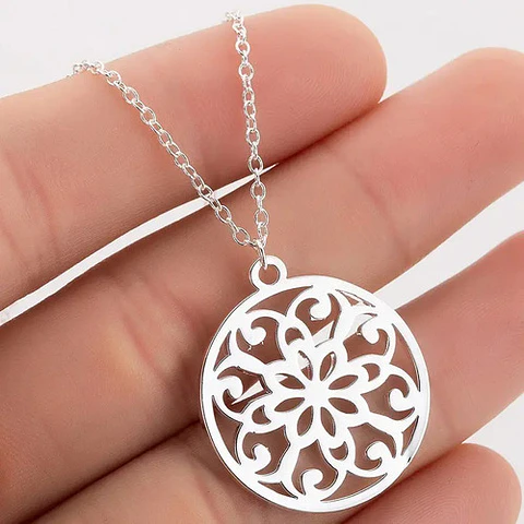 Collar Acero Inoxidable Color Plata Mandala Budismo Mujer