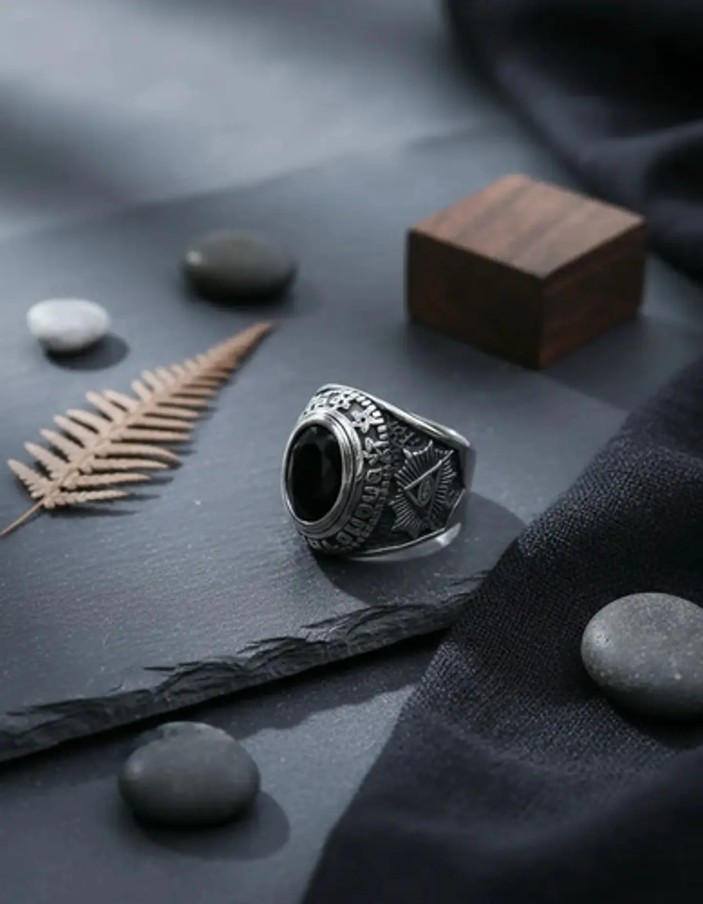Anillo Acero Inoxidable Piedra Iluminati Cráneo Biker Hombre 9