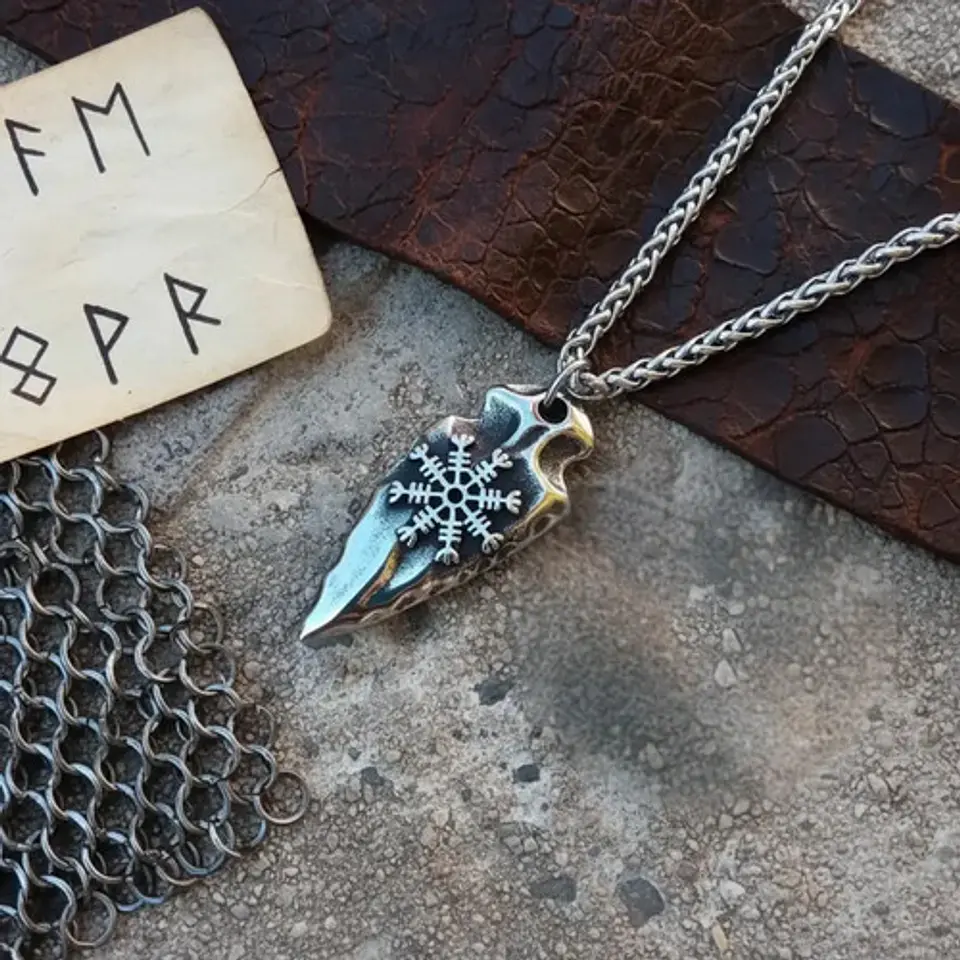 Collar Vikingo En Acero Para Hombre Cadena Dije Aegishjalmur 4