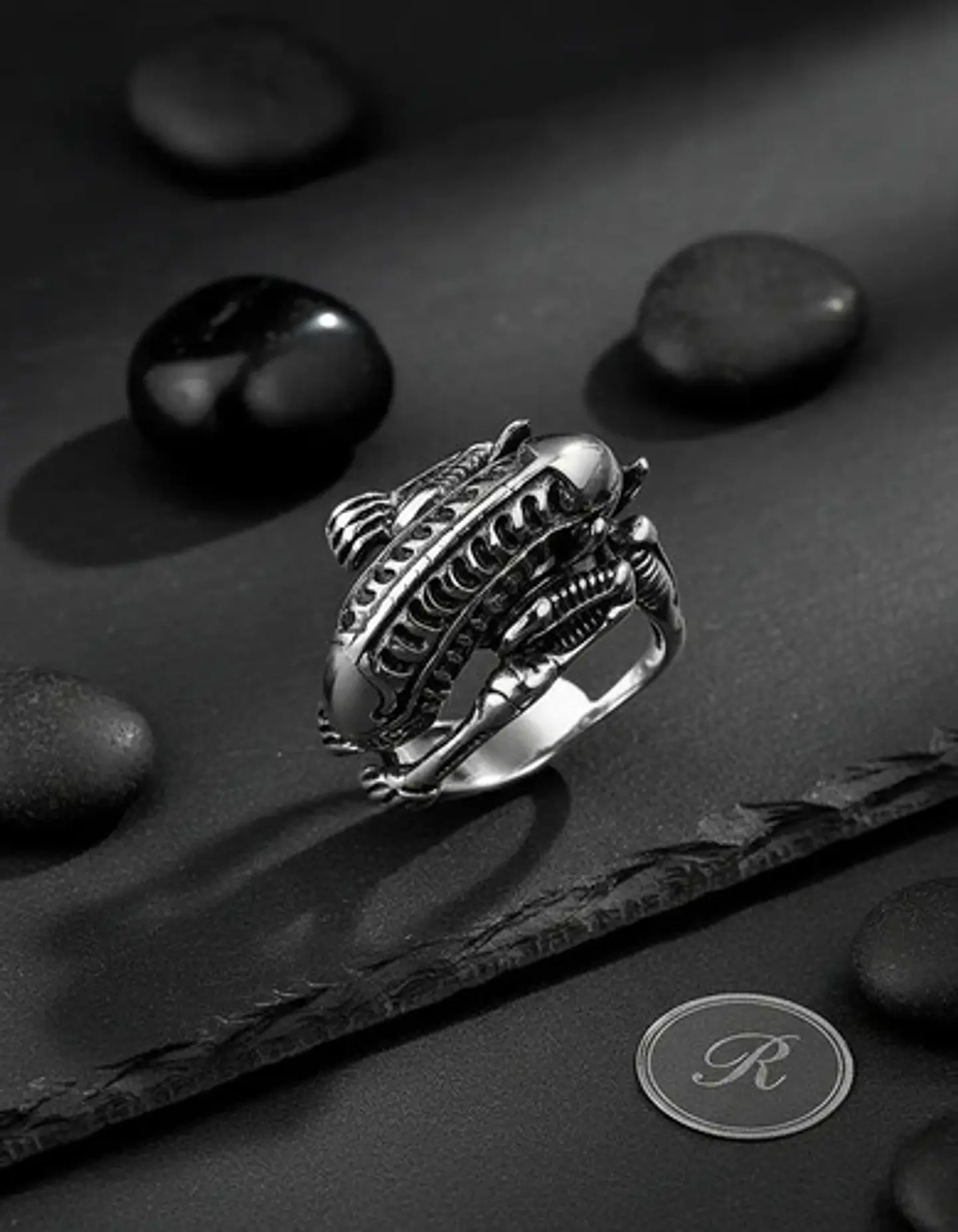 Anillo Acero Inoxidable Titanio Alien Cráneo Skull Hombre 4