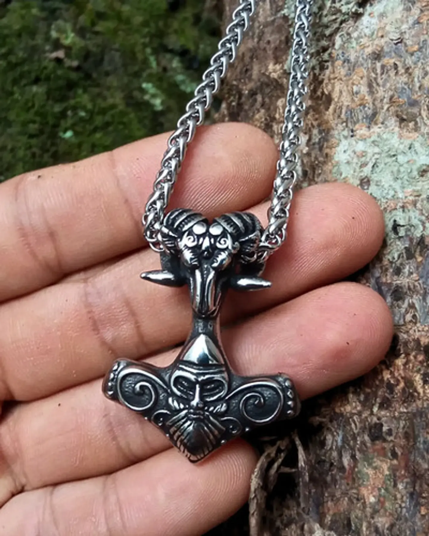 Collar Vikingo En Acero Hombre Dije Martillo Thor Mjolnir 4