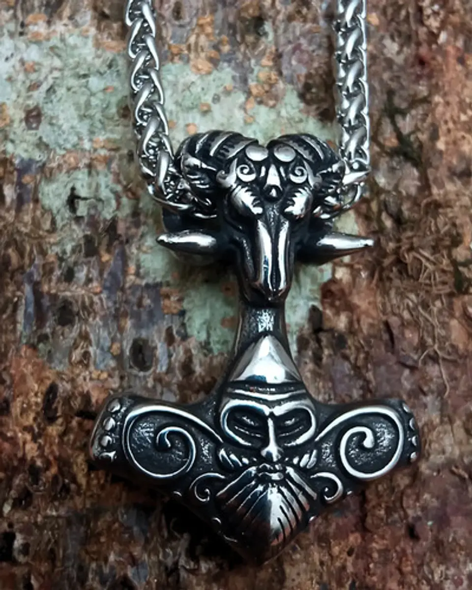 Collar Vikingo En Acero Hombre Dije Martillo Thor Mjolnir 6