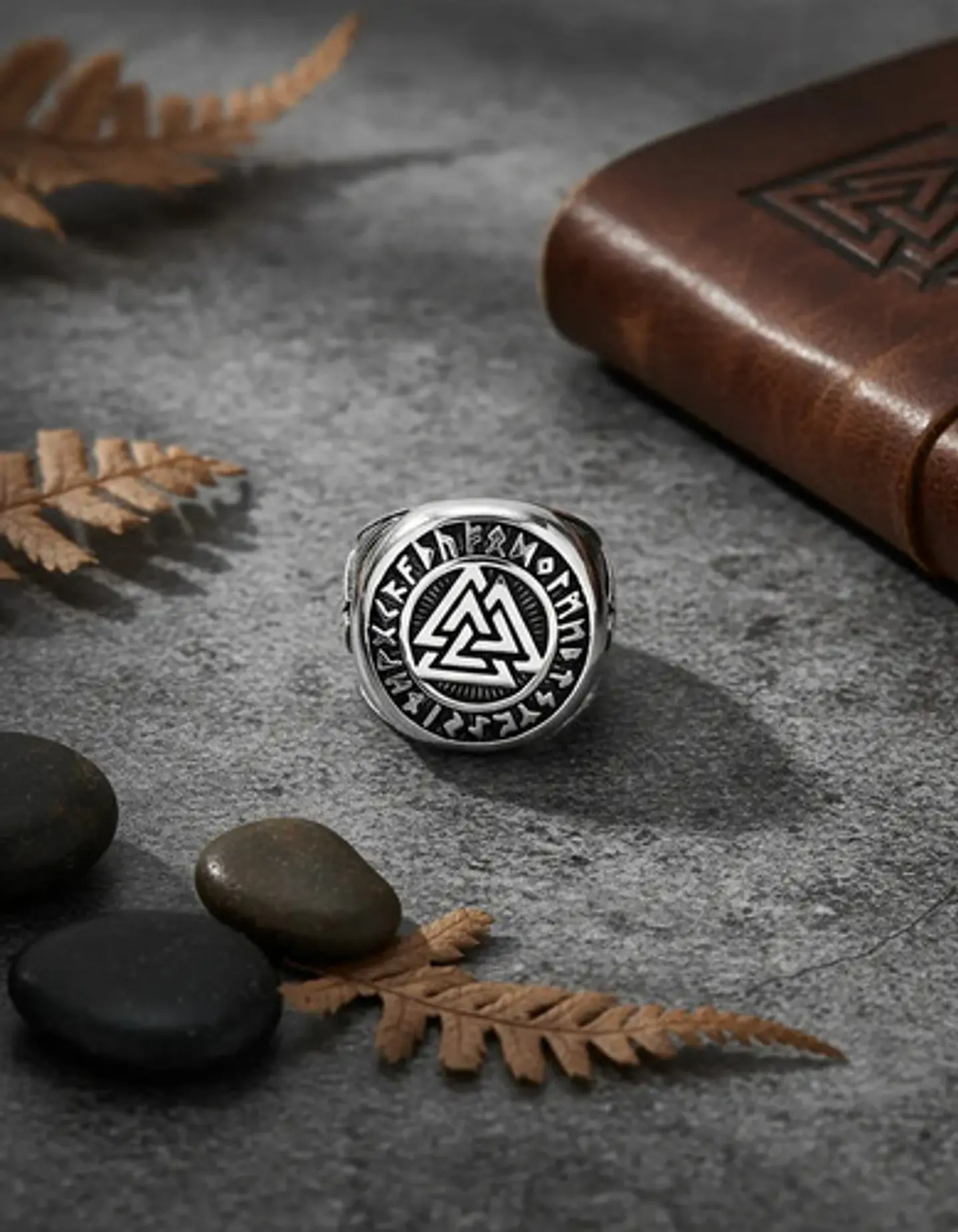 Anillo Color Plata Vikingo Triangulo Acero Inoxidable Hombre 5