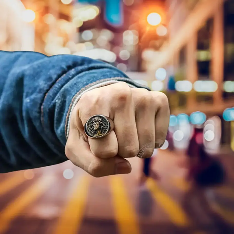 Anillo en acero para hombres forma rostro Jesús  6