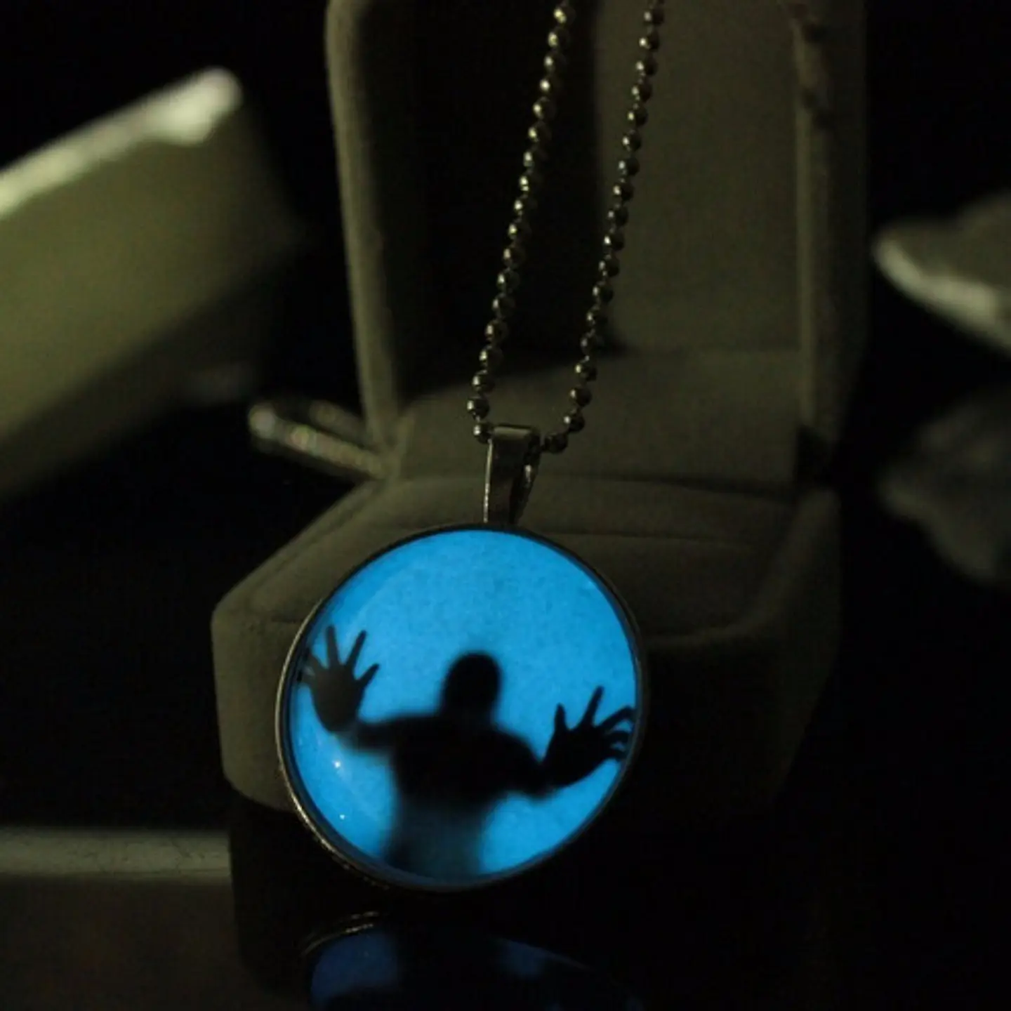 Collar Colgante Acero Inox Walking Dead Fluorescente Hombre 13