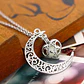 Collar Brilla En La Oscuridad Corazón Azul Os Ilumina Mujer - Miniatura 3