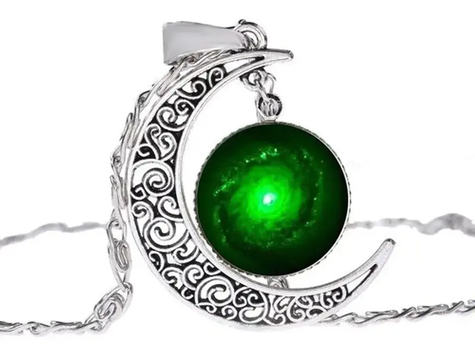 Collar Colgante Media Luna Cristal Luna Llena Galaxia Mujer 2