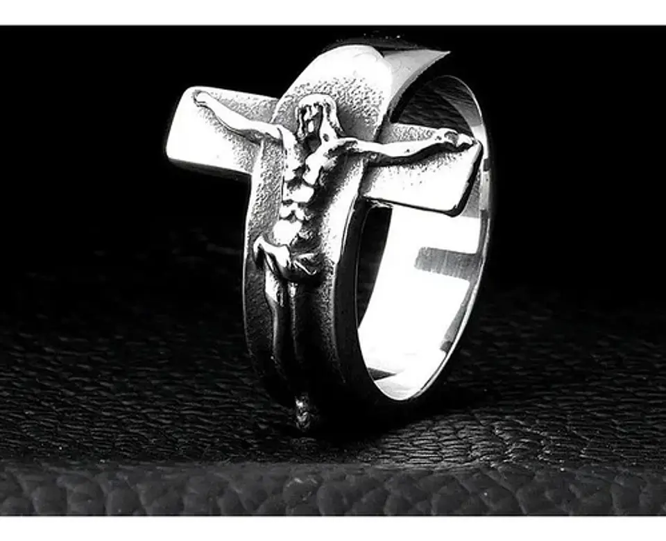 Anillo Jesus Cruz Color Plata Acero Inoxidable Para Hombre 8