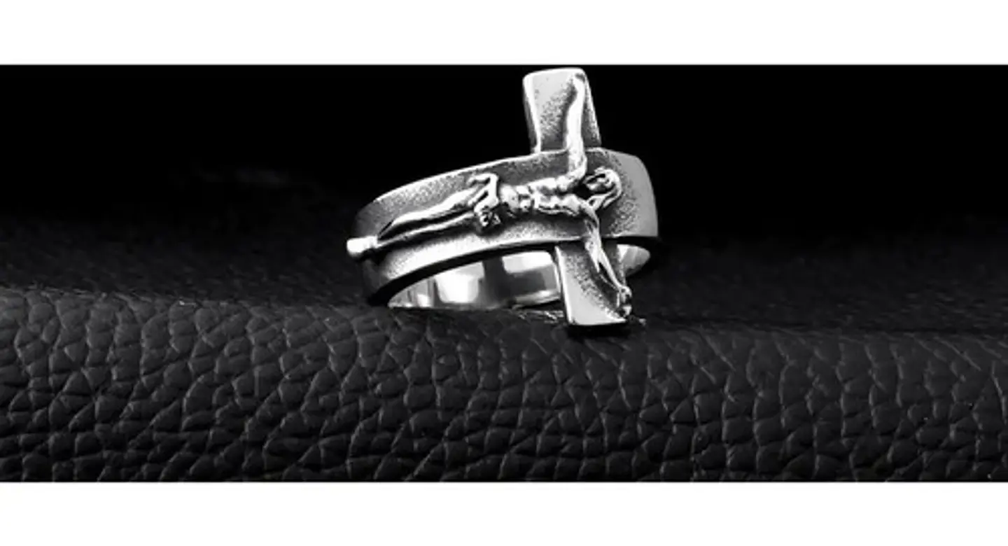 Anillo Jesus Cruz Color Plata Acero Inoxidable Para Hombre 9