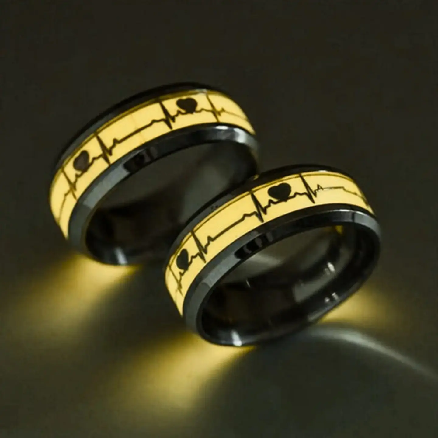 Anillo Argolla Pareja Brilla En La Oscuridad Fluorescente   14