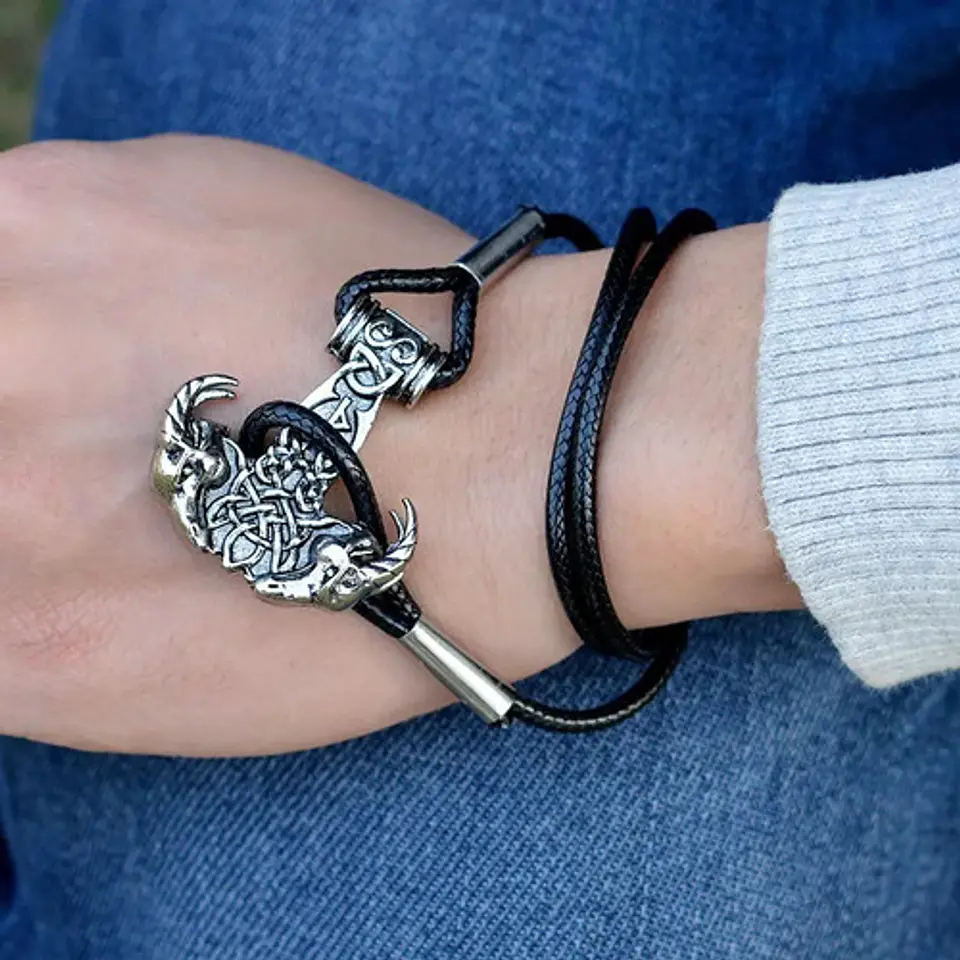 Pulsera Brazalete Manilla Mjolnir Martillo Vikingo Hombres 10