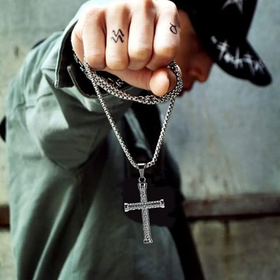 Collar Color Plata Acero Inoxidable Nudo Cruz Militar Hombre 13