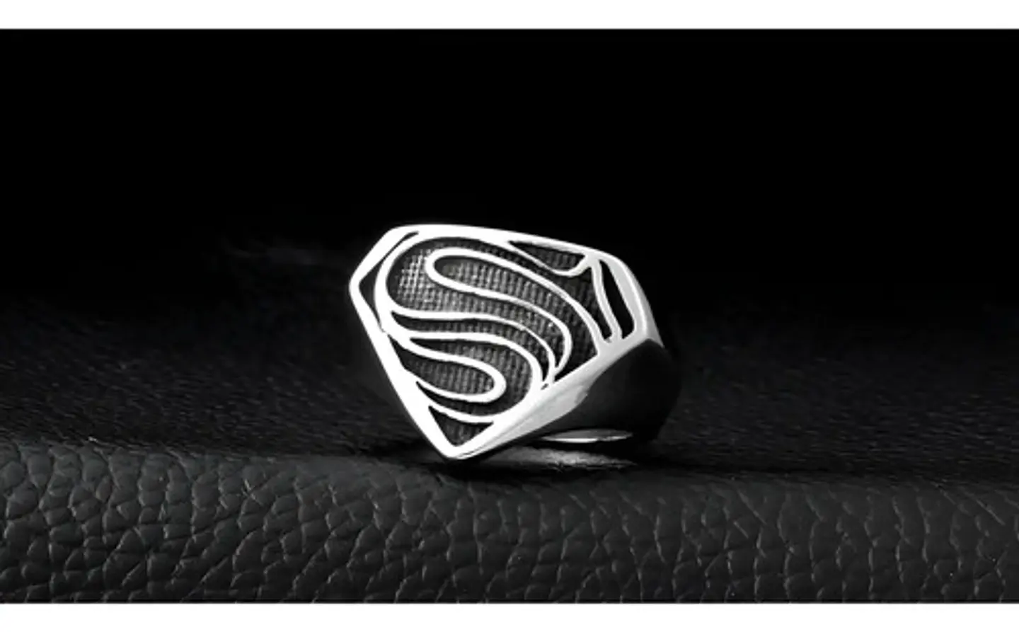 Anillo Argolla Acero Inoxidable Superman Color Plata Hombre 4