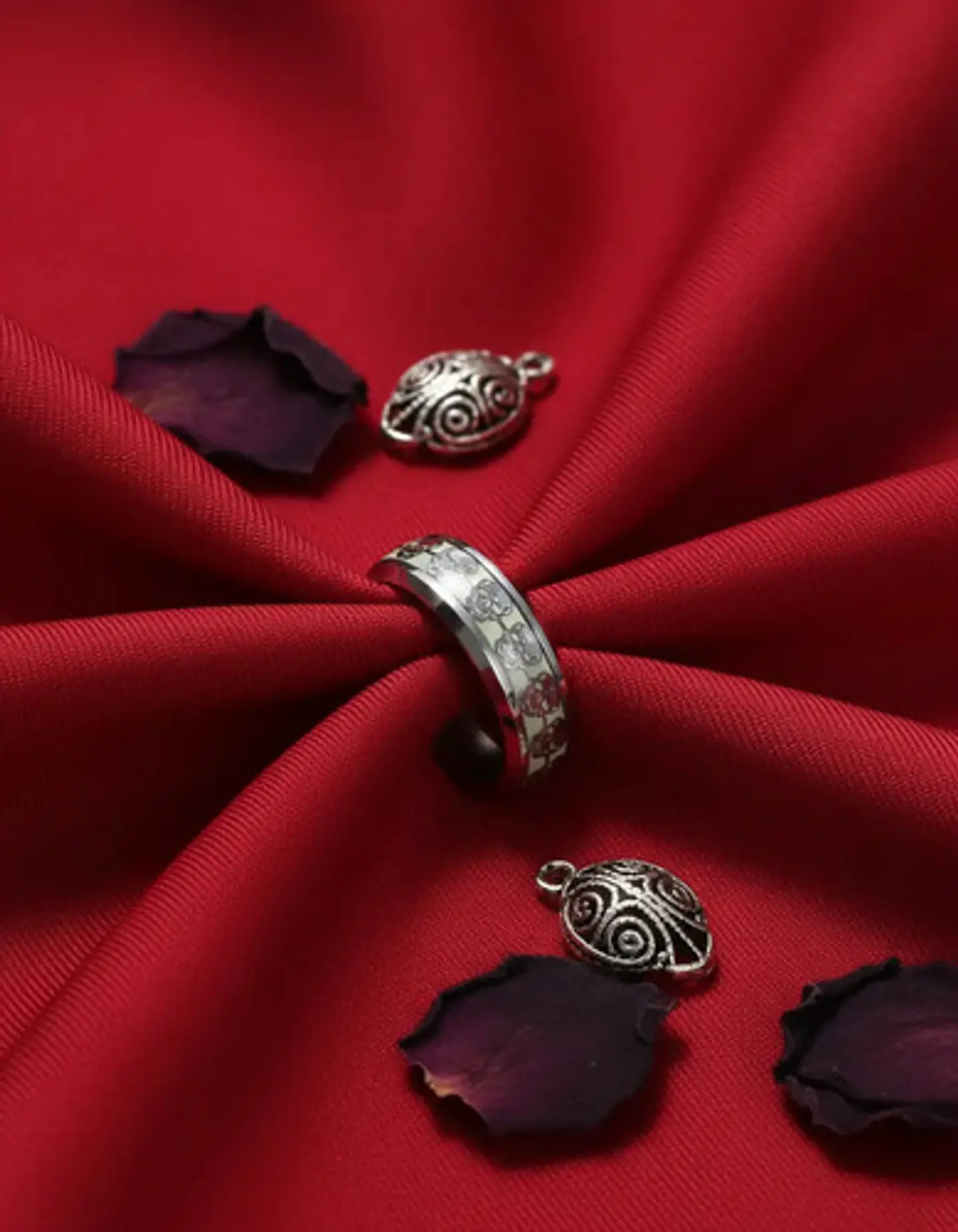 Anillo Calavera Craneo Brilla En La Oscuridad Fluorescente 6