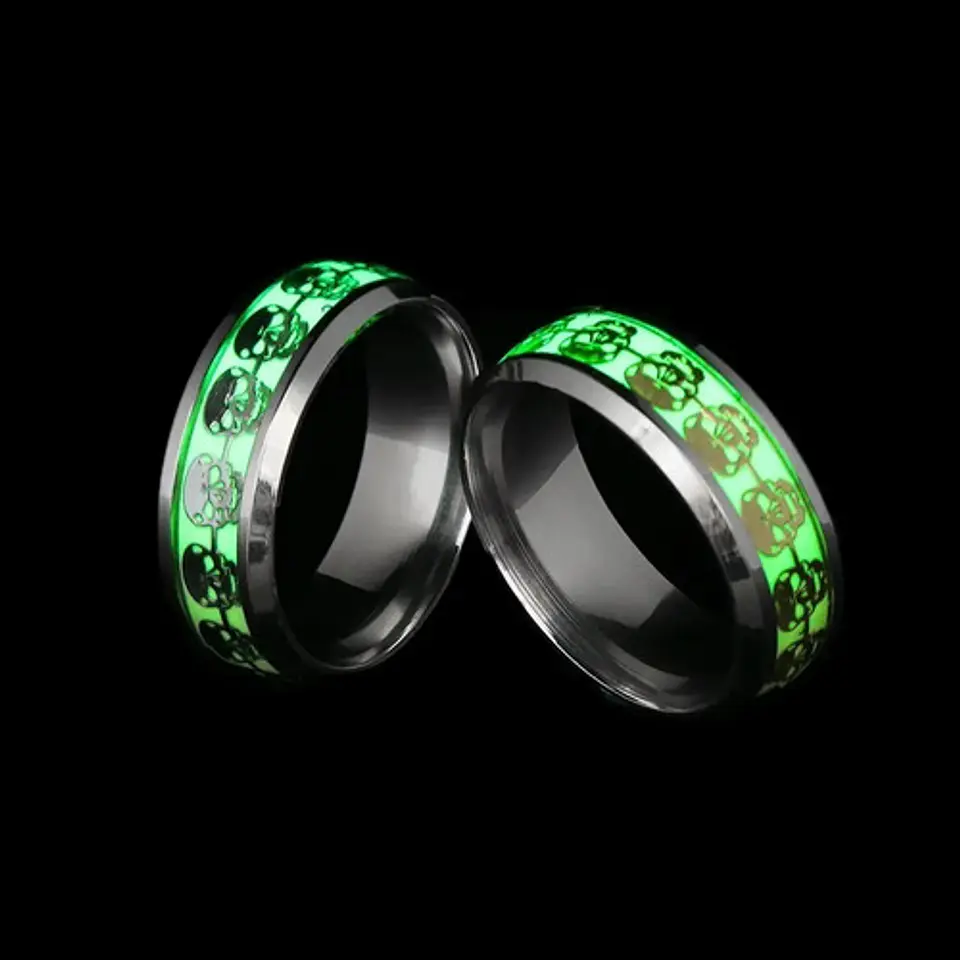 Anillo Calavera Craneo Brilla En La Oscuridad Fluorescente 16