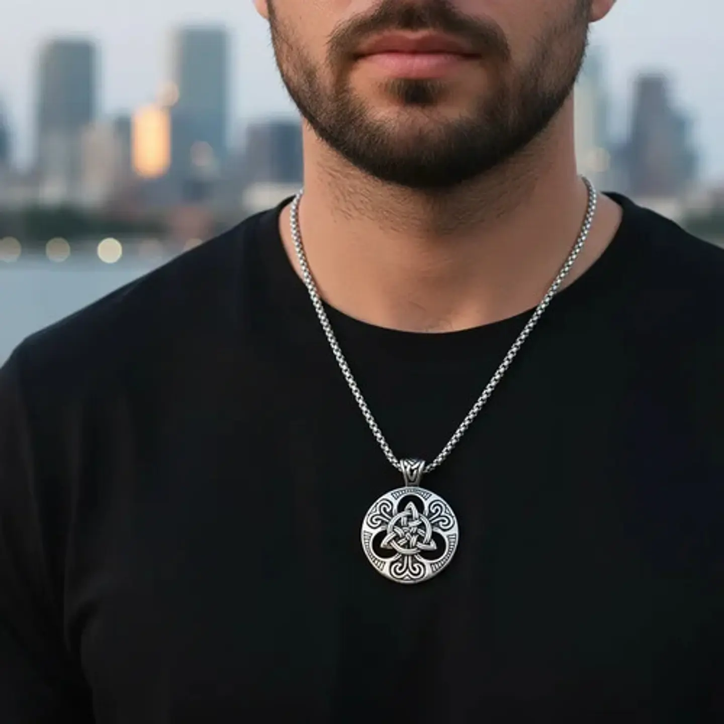 Collar De Acero Para Hombre Dije Amuleto Nudo Celta Triqueta 9