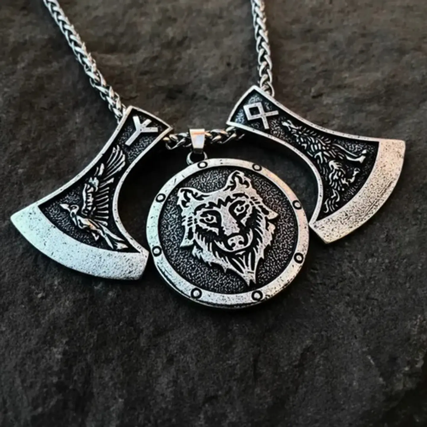 Collar Vikingo Para Hombres Dijes Hachas Y Medallón Lobo 9