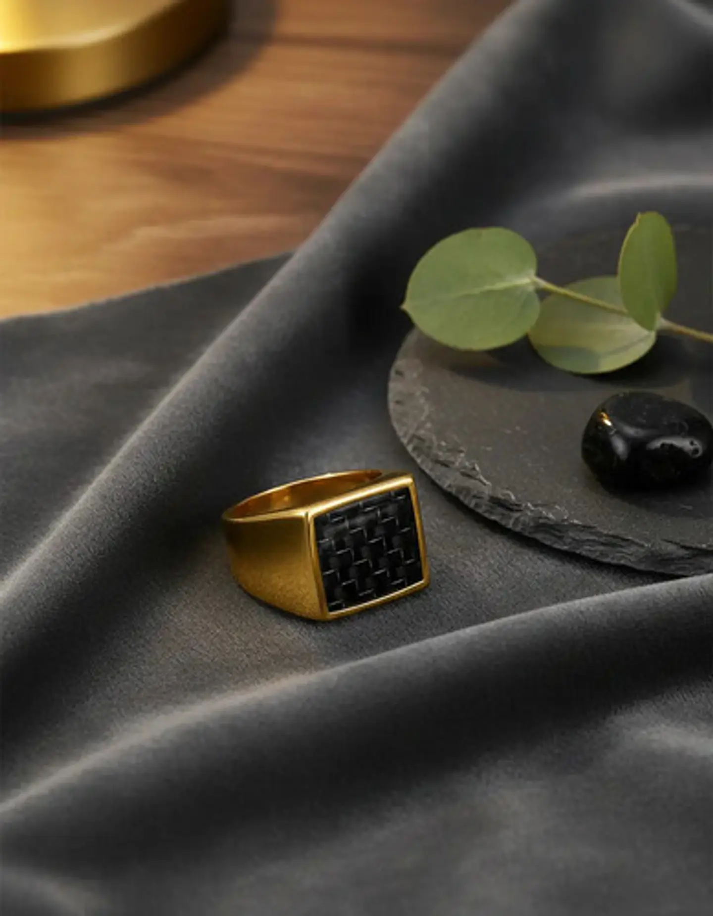 Anillo Piedra De Carbono Color Oro Acero Inoxidable Hombre 10
