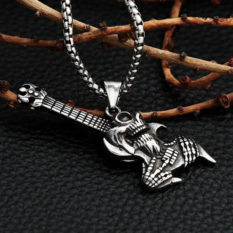 Collar Cráneo Guitarra Rock Metal Acero Inoxidable Hombre 12