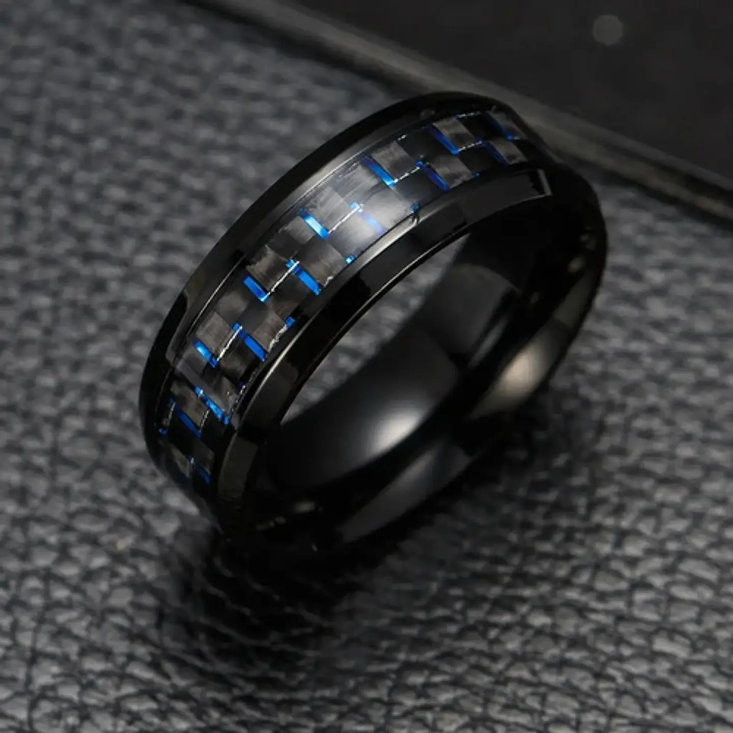Anillo Argolla Fibra Carbon Negro Acero Inoxidable Hombre 4