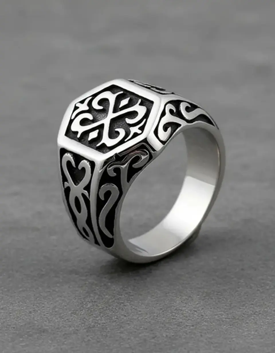 Anillo Amuleto Vikingo Color Plata Acero Inoxidable Hombre 4