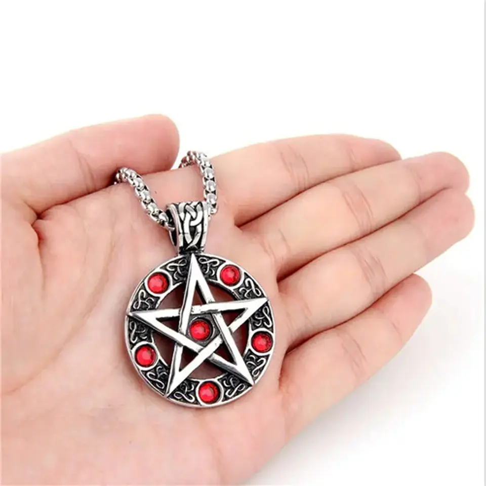 Collar Estrella Pentagrama Ojo Rojo Gótico Hombre Y Mujer  2
