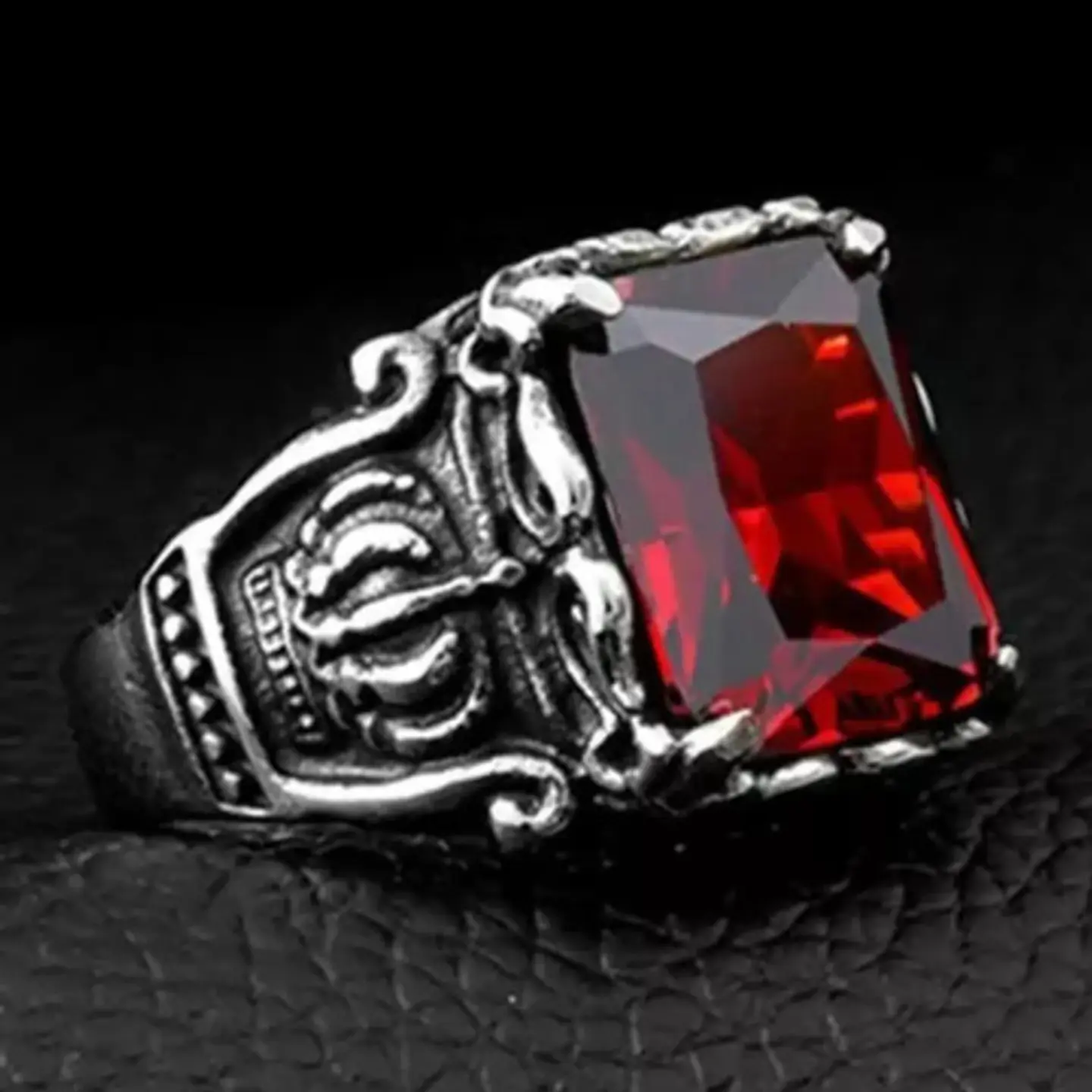 Anillo Corona Piedra Cz Color Plata Acero Inoxidable Hombre 7