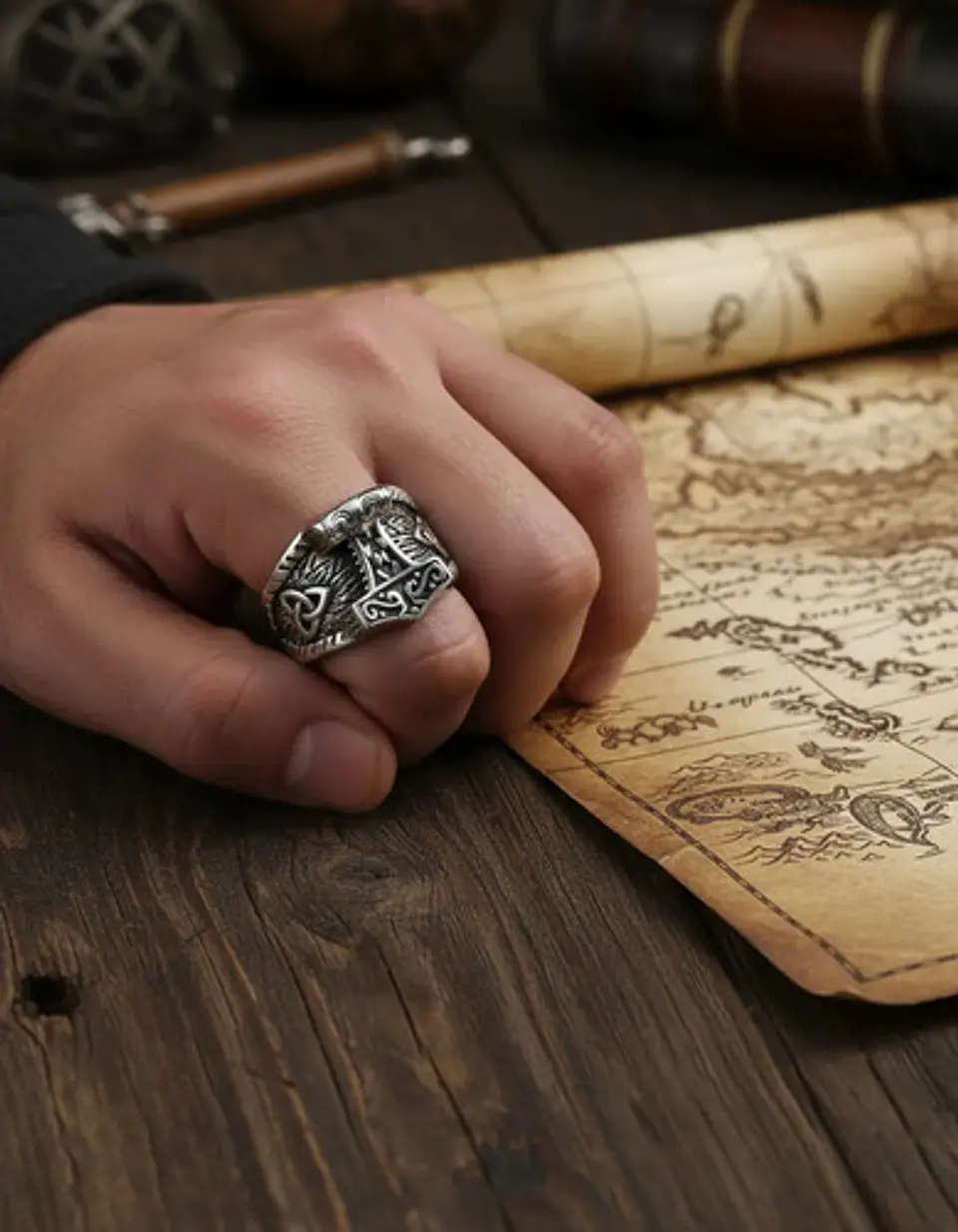 Anillo Vikingo Odín Thor Color Plata Acero Inoxidable Hombre 4