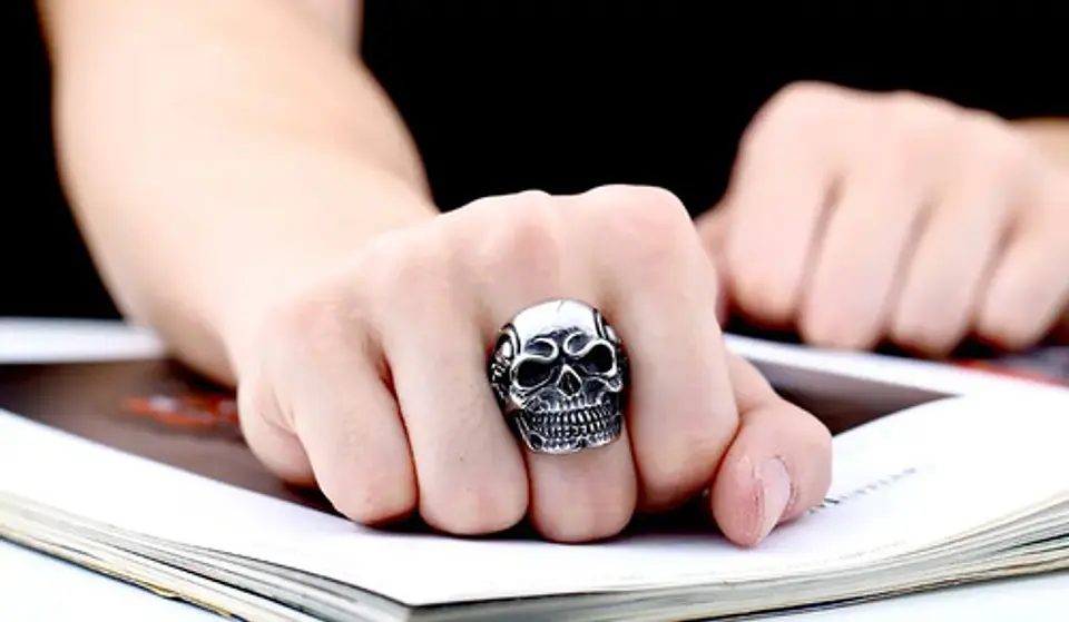 Anillo Biker Cráneo Calavera Gótico Acero Inoxidable Hombre 2