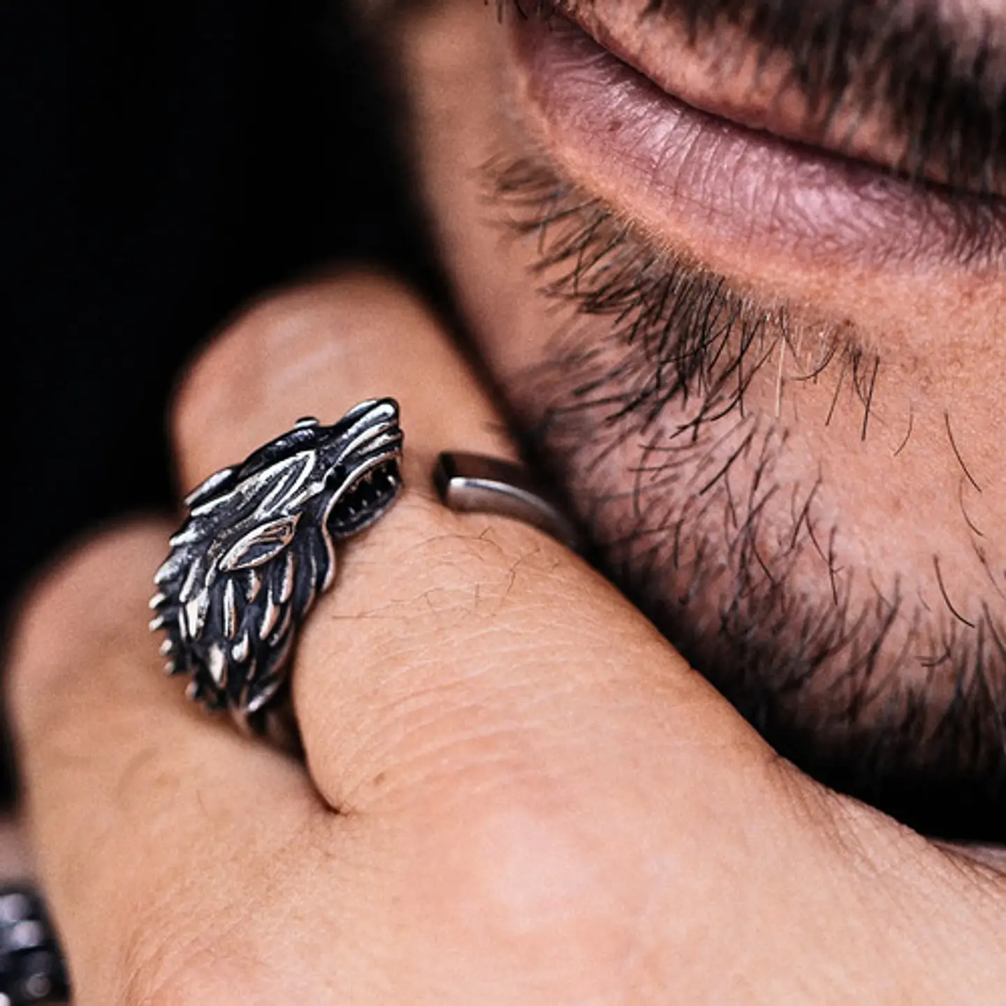 Anillo en Acero para hombre y mujer forma Lobo Stark Game Of Thrones  8