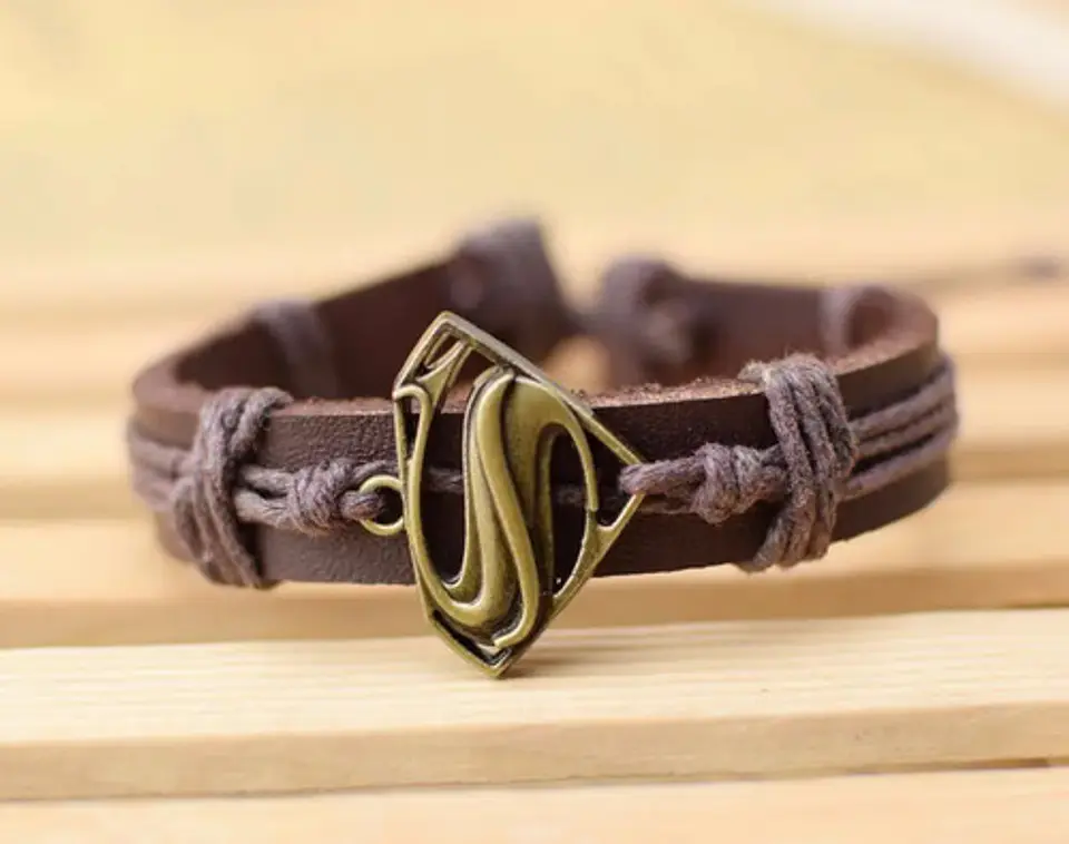 Pulsera Manilla Brazalete Cuero Superman Para Hombre Y Mujer 2