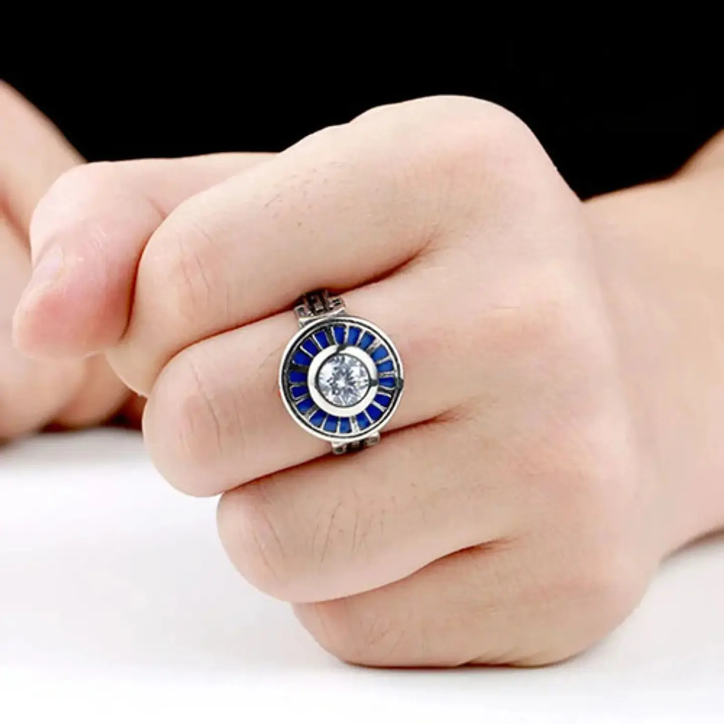 Anillo en acero Para Hombre Y Mujer Forma Robot R2-d2 De Star Wars 10