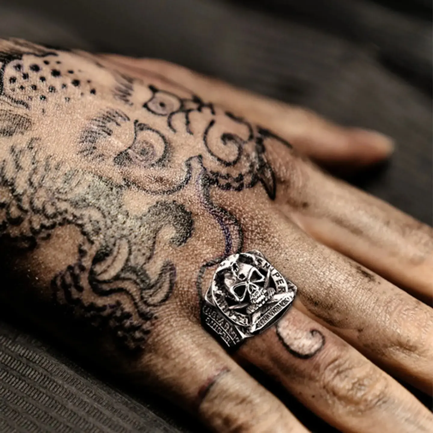 Anillo militar en Acero para hombre Cráneo ONE SHOT ONE KILL 6