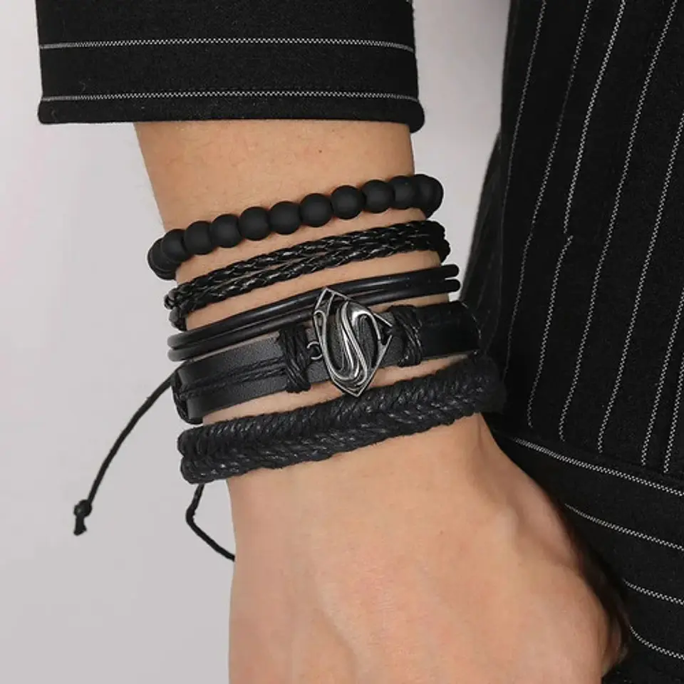 Pack X4 manillas Cuero Negro para Hombre y Mujer pulsera emblema Superman 4