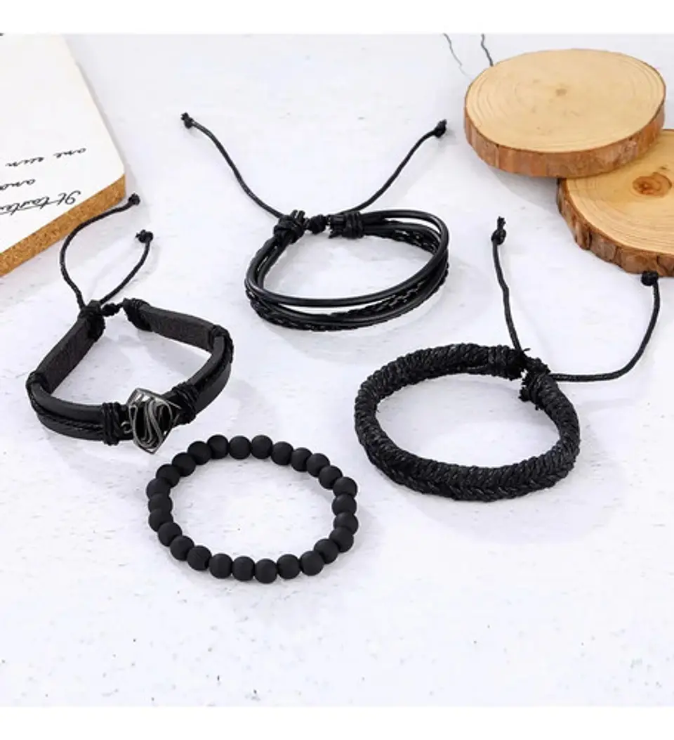Pack X4 manillas Cuero Negro para Hombre y Mujer pulsera emblema Superman 10