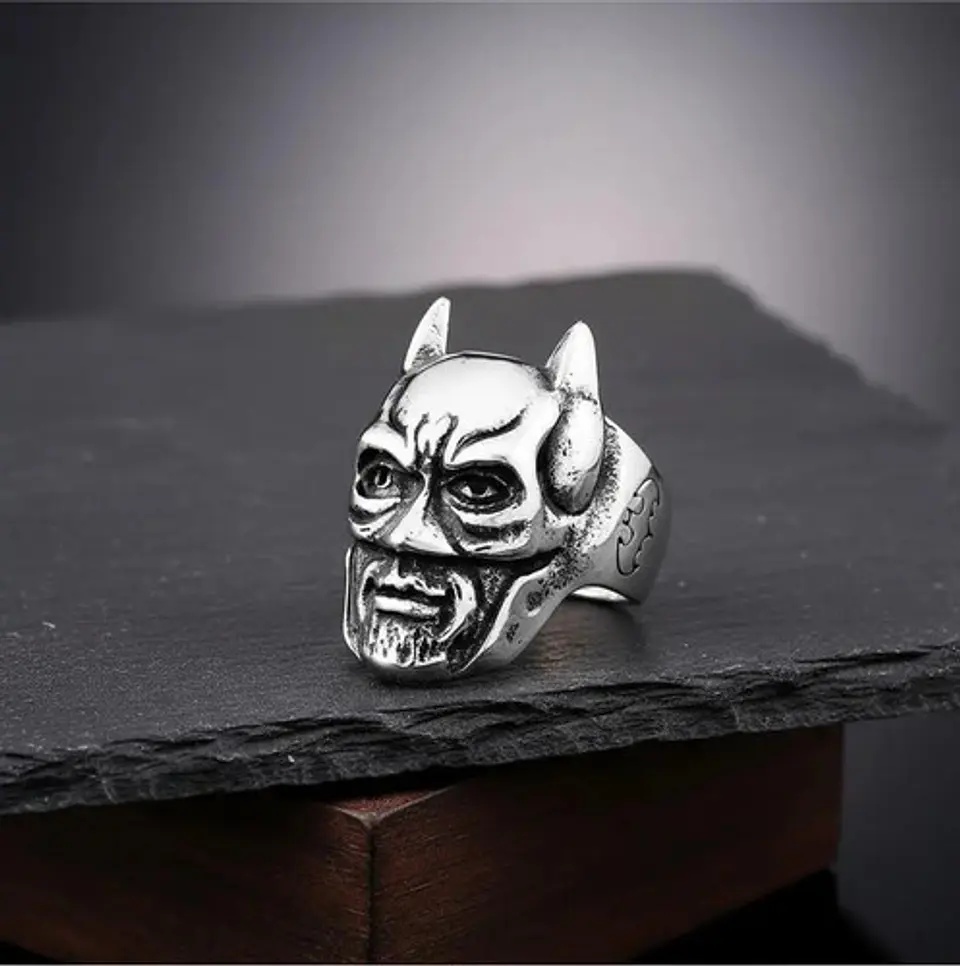 Anillo en Acero Para Hombre cabeza Batman Héroe 5