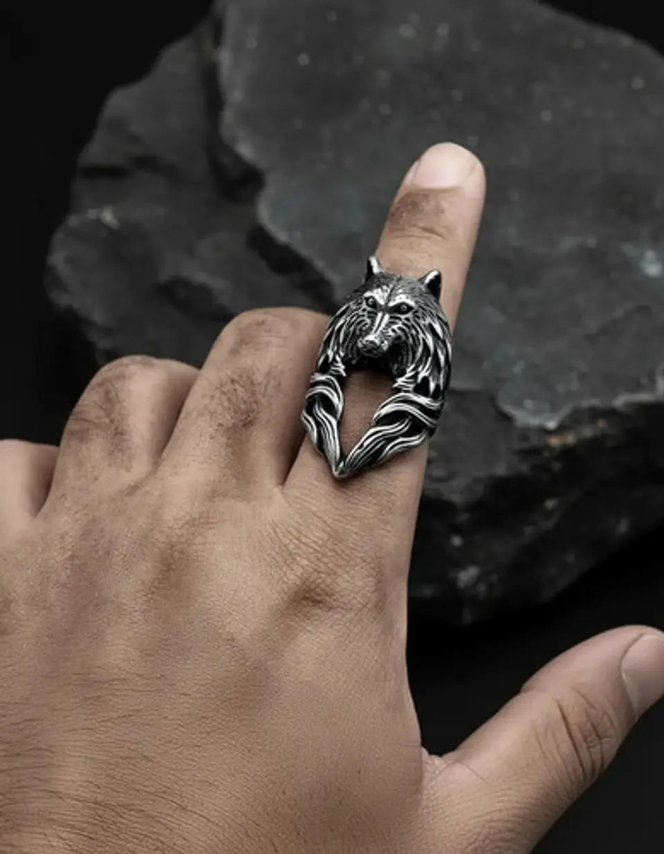Anillo plateado Vikingo en Acero Para Hombre forma de Lobo 9