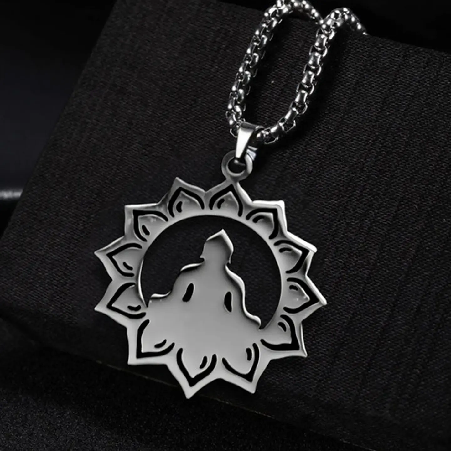 Collar en acero Para Hombres y Mujeres Dije Buda Loto Yoga 4