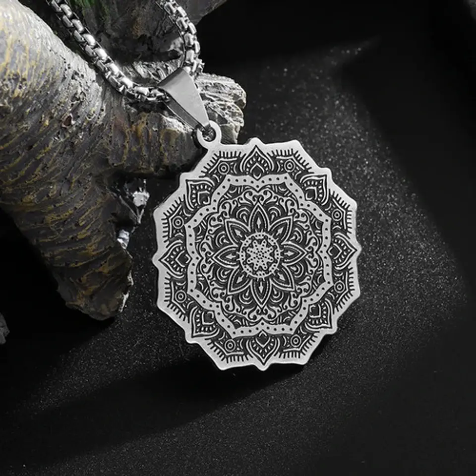 Collar en Acero para hombre y mujer dije Yoga Chakras Flor Loto  7