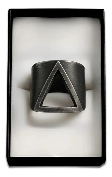 Anillo industrial en acero Para Hombres Triangular Polaco minimalista