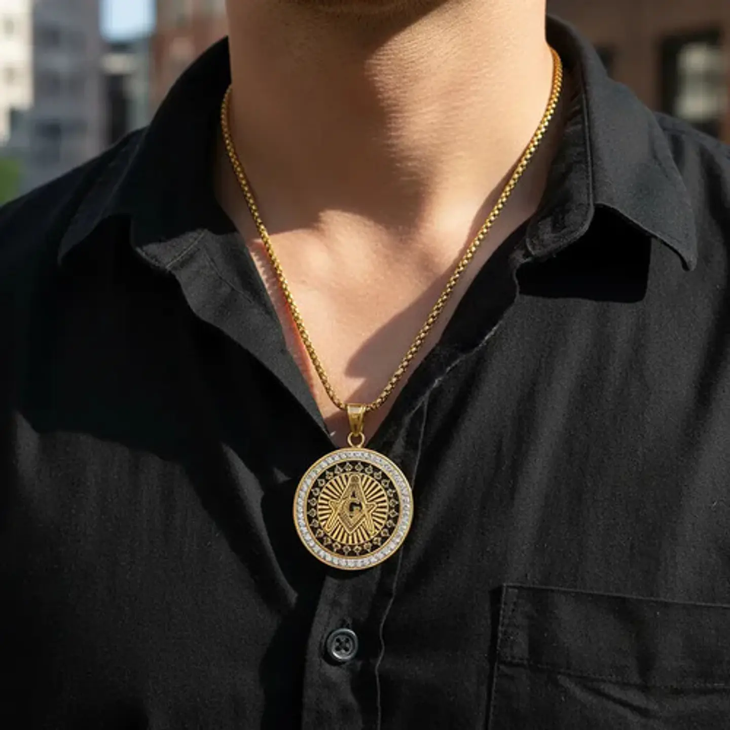 Dije Masónico en acero para hombre dije Circular escuadra con incrustaciones de piedras Cz 4